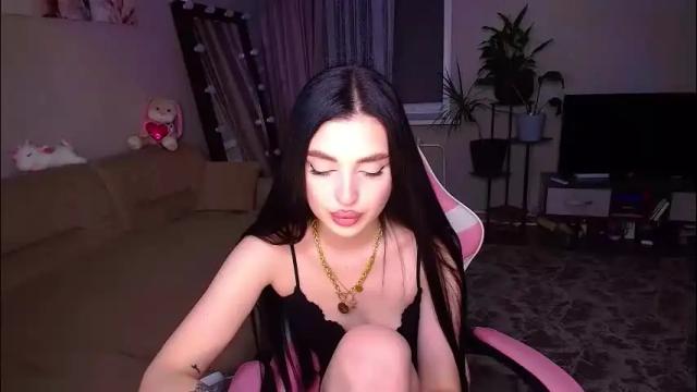 Image 4 of princessamira1 Stream on Chaturbate on 1 day ago