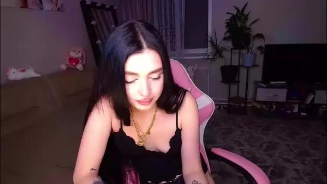 Image 6 of princessamira1 Stream on Chaturbate on 1 day ago