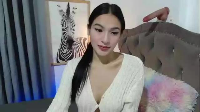 Image 4 of princessasiana04 Stream on Chaturbate on 11 days ago