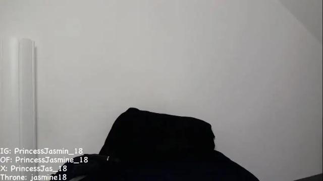 Image 12 of princessjasmine_18 Stream on Chaturbate on 29 days ago