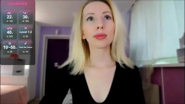 Image 7 of princesskassiadin Stream on Chaturbate on 8 days ago