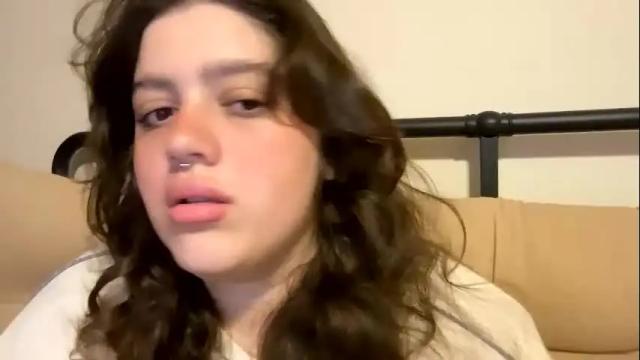 Image 11 of princesslaylaa Stream on Chaturbate on 4 months ago