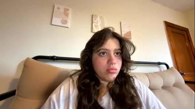 Image 11 of princesslaylaa Stream on Chaturbate on 4 months ago