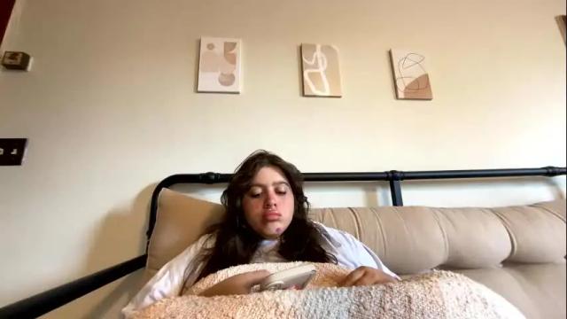 Image 3 of princesslaylaa Stream on Chaturbate on 4 months ago