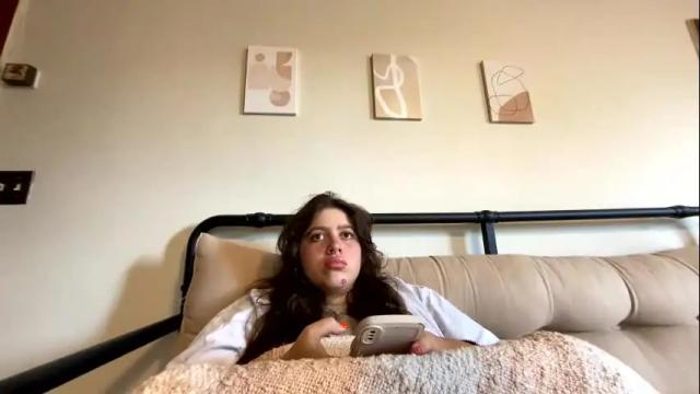 Image 4 of princesslaylaa Stream on Chaturbate on 4 months ago