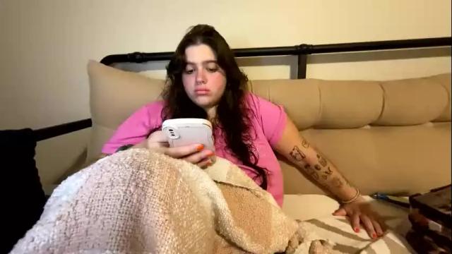 Image 6 of princesslaylaa Stream on Chaturbate on 4 months ago