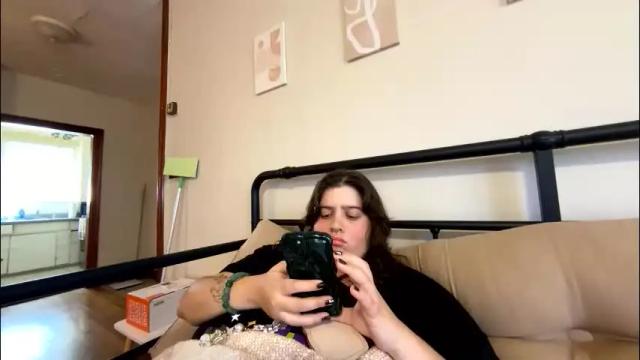 Image 4 of princesslaylaa Stream on Chaturbate on 2 months ago