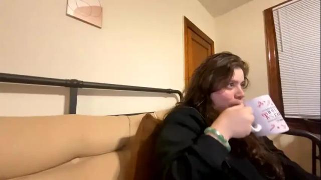 Thumbnail 1, princesslaylaa's Stream at Chaturbate, 2 months ago