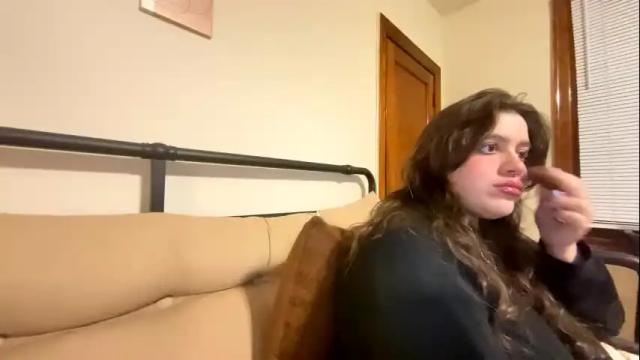 Image 6 of princesslaylaa Stream on Chaturbate on 2 months ago