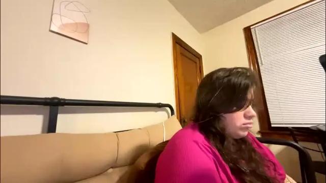 Image 11 of princesslaylaa Stream on Chaturbate on 2 months ago