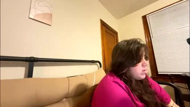 Image 4 of princesslaylaa Stream on Chaturbate on 2 months ago