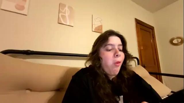 Image 2 of princesslaylaa Stream on Chaturbate on 1 month ago