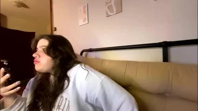 Image 3 of princesslaylaa Stream on Chaturbate on 1 month ago