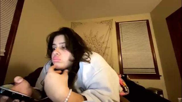 Image 2 of princesslaylaa Stream on Chaturbate on 1 month ago