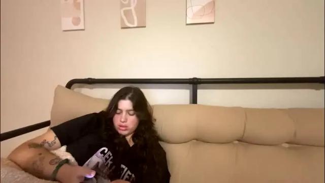 Image 4 of princesslaylaa Stream on Chaturbate on 1 month ago