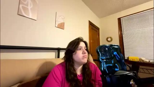 Thumbnail 1, princesslaylaa's Stream at Chaturbate, 1 month ago