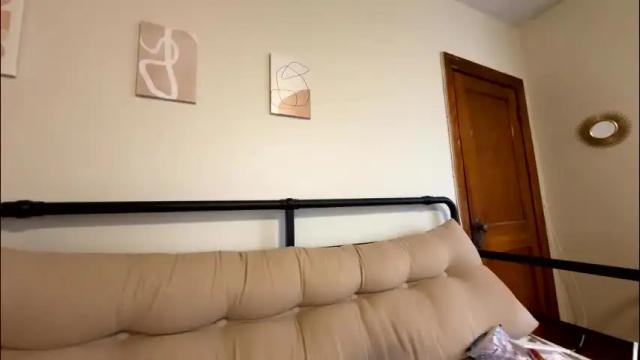 Image 11 of princesslaylaa Stream on Chaturbate on 1 month ago