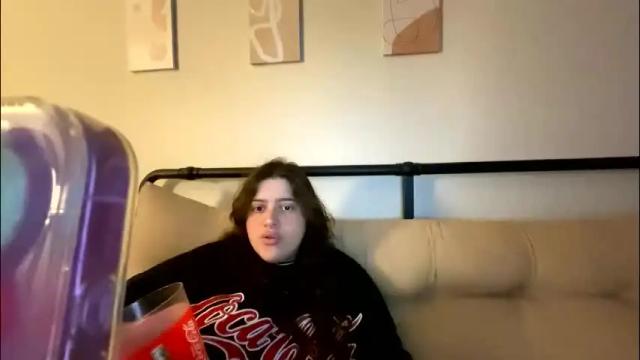 Image 3 of princesslaylaa Stream on Chaturbate on 9 days ago