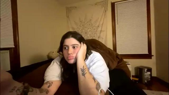 Image 3 of princesslaylaa Stream on Chaturbate on 1 day ago
