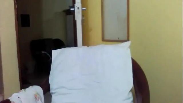 Image 8 of princessmiles2 Stream on Chaturbate on 19 days ago