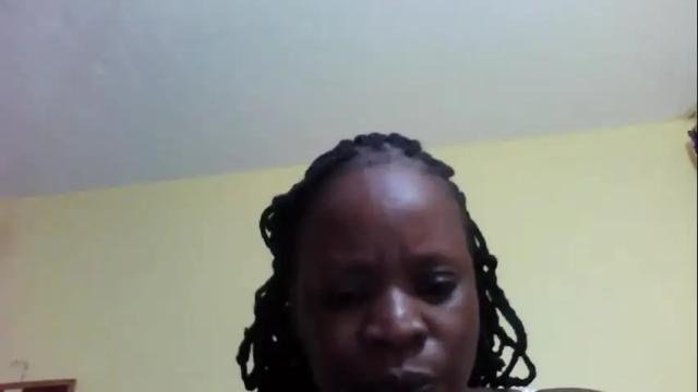 Image 11 of princessmiles2 Stream on Chaturbate on 17 days ago