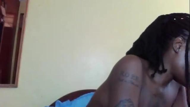 Image 12 of princessmiles2 Stream on Chaturbate on 14 days ago