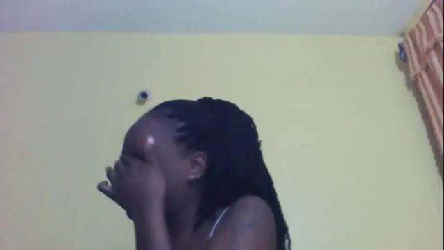 Image 2 of princessmiles2 Stream on Chaturbate on 3 days ago