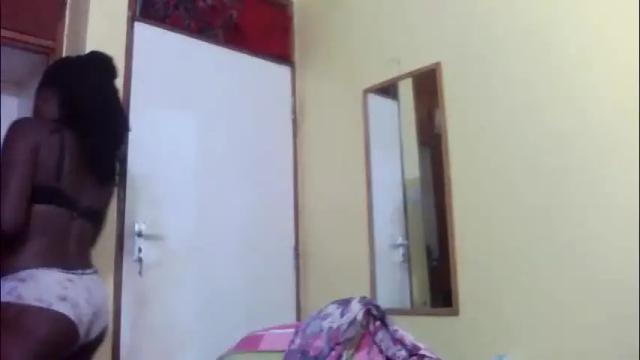 Image 11 of princessmiles2 Stream on Chaturbate on 2 months ago