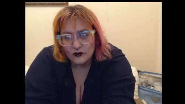 Image 4 of princessofgames Stream on Chaturbate on 19 months ago
