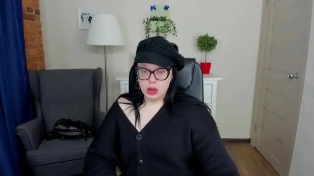Image 6 of princessporsche Stream on Chaturbate on 16 months ago