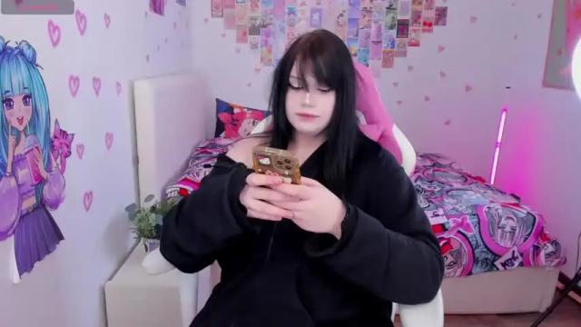 Image 12 of princessporsche Stream on Chaturbate on 15 months ago