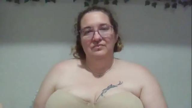 Image 6 of princessshellx Stream on Chaturbate on 2 months ago