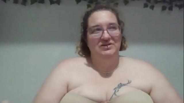 Image 7 of princessshellx Stream on Chaturbate on 2 months ago