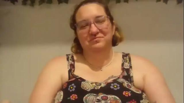 Image 2 of princessshellx Stream on Chaturbate on 2 months ago