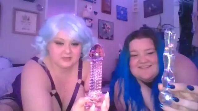 Image 2 of princessveliab Stream on Chaturbate on 18 months ago