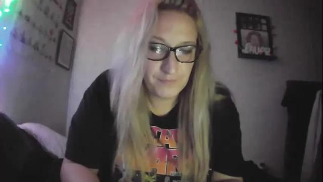 Image 8 of princessvictoriad Stream on Chaturbate on 14 months ago