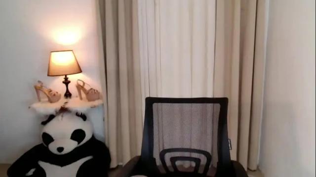 Image 4 of princessyanzy Stream on Chaturbate on 3 months ago