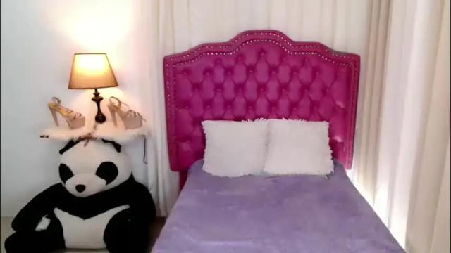 Image 3 of princessyanzy Stream on Chaturbate on 2 months ago