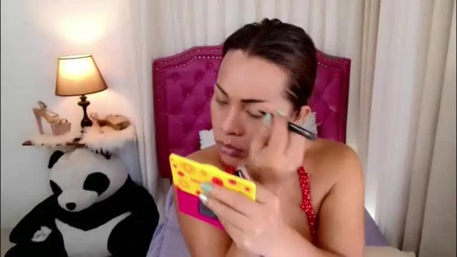 Image 3 of princessyanzy Stream on Chaturbate on 1 month ago