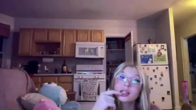 Image 4 of princesszelda22 Stream on Chaturbate on 17 months ago