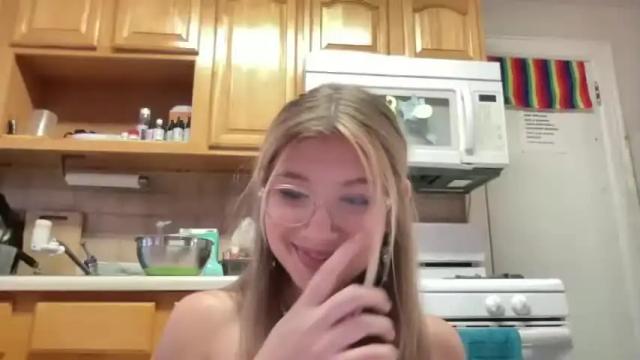 Image 10 of princesszelda22 Stream on Chaturbate on 14 months ago