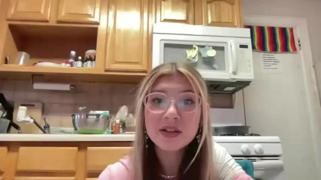 Image 4 of princesszelda22 Stream on Chaturbate on 14 months ago