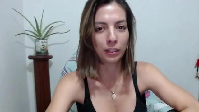 Image 3 of princezzlove35 Stream on Chaturbate on 16 months ago