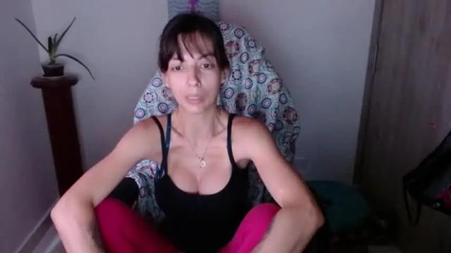 Image 4 of princezzlove35 Stream on Chaturbate on 14 months ago