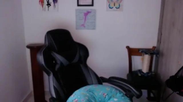 Image 3 of princezzlove35 Stream on Chaturbate on 13 months ago