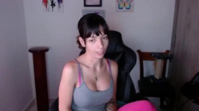 Image 7 of princezzlove35 Stream on Chaturbate on 13 months ago