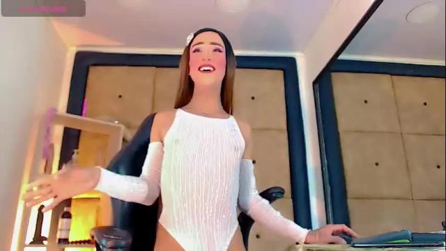 Image 2 of priscilarainbow Stream on Chaturbate on 1 month ago