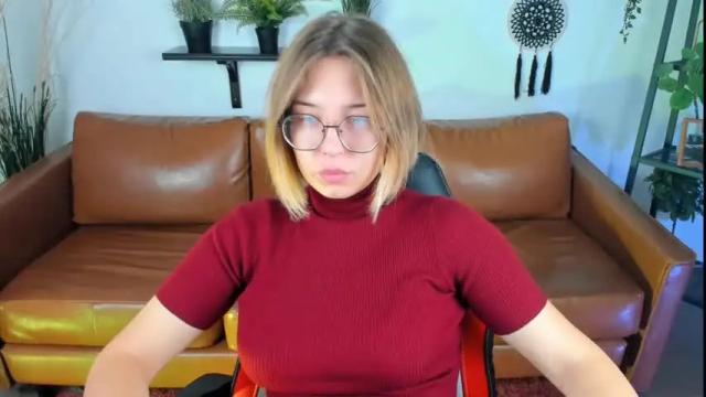 Image 4 of priscillamason Stream on Chaturbate on 19 months ago
