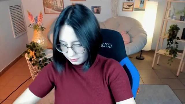 Image 6 of priscillamason Stream on Chaturbate on 18 months ago