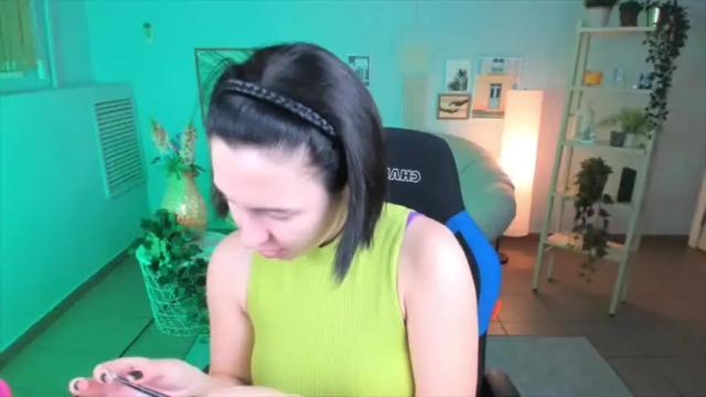 Image 4 of priscillamason Stream on Chaturbate on 18 months ago